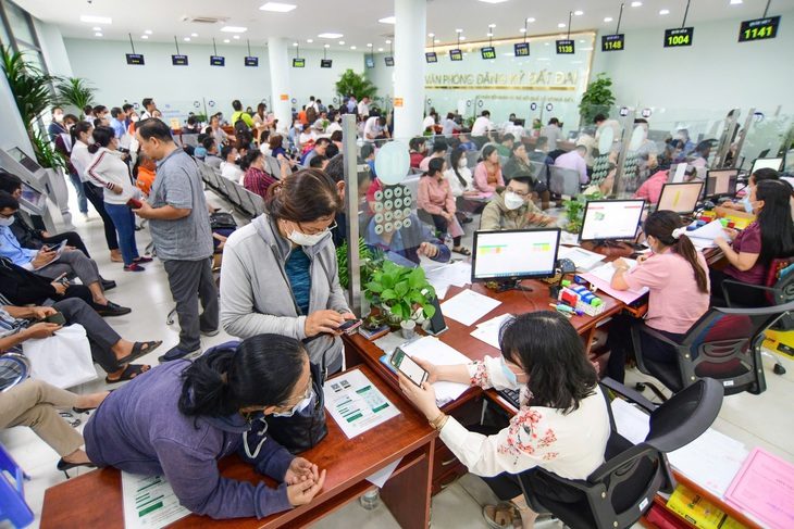 Bộ Nội vụ bác thông tin lan truyền về chế độ, chính sách với cán bộ trong tinh gọn bộ máy - Ảnh 1. Bộ Nội vụ bác thông tin lan truyền về chế độ, chính sách với cán bộ trong tinh gọn bộ máy - Ảnh 1.