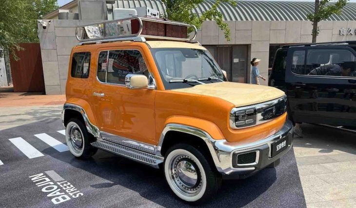 Các nước rầm rộ ủng hộ xe điện bằng chính sách - Ảnh 1. Xe điện Trung Quốc Wuling Baojun Yep - Ảnh: Wuling